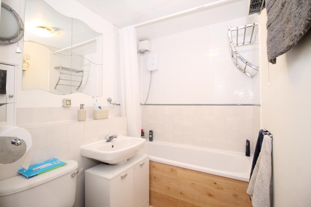 Bathroom - Plough Wa