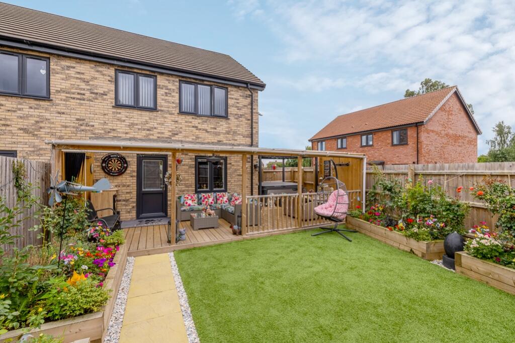 6 Balderson Court (Weston)-10