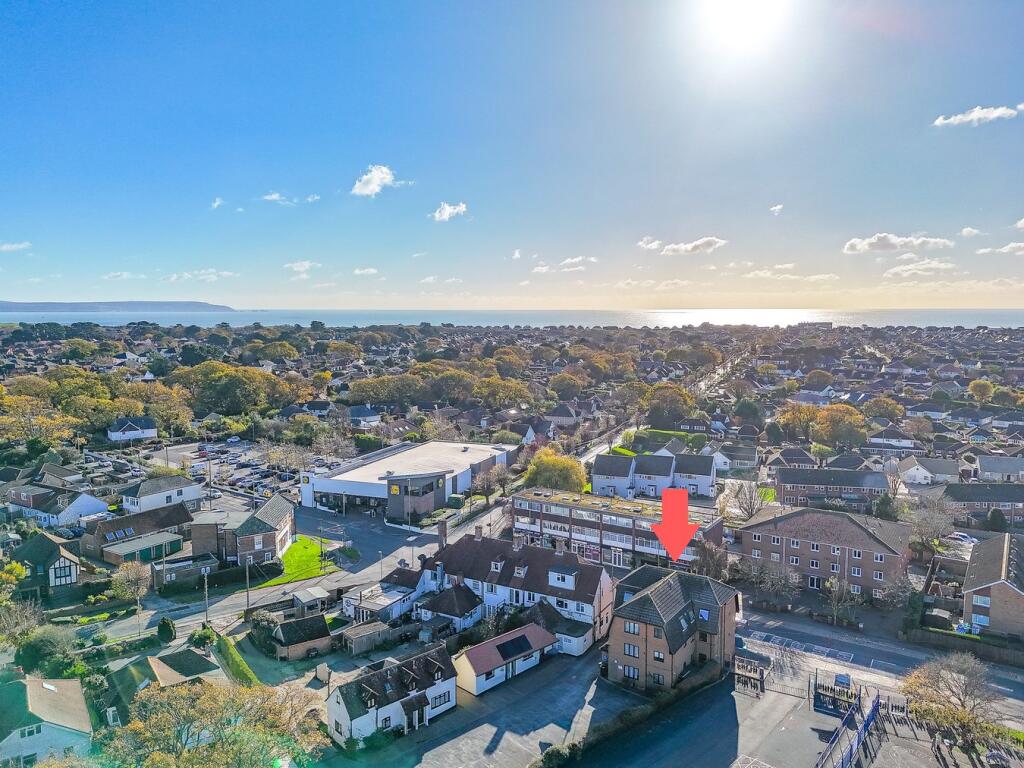 Lymington Road, New Milton, BH25