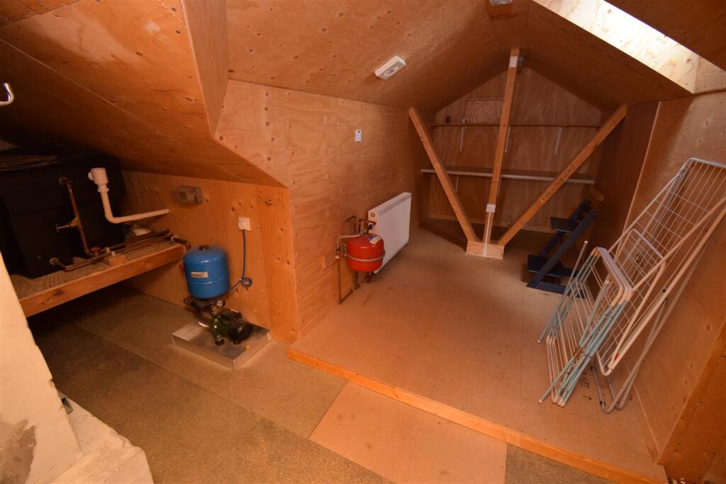 LOFT