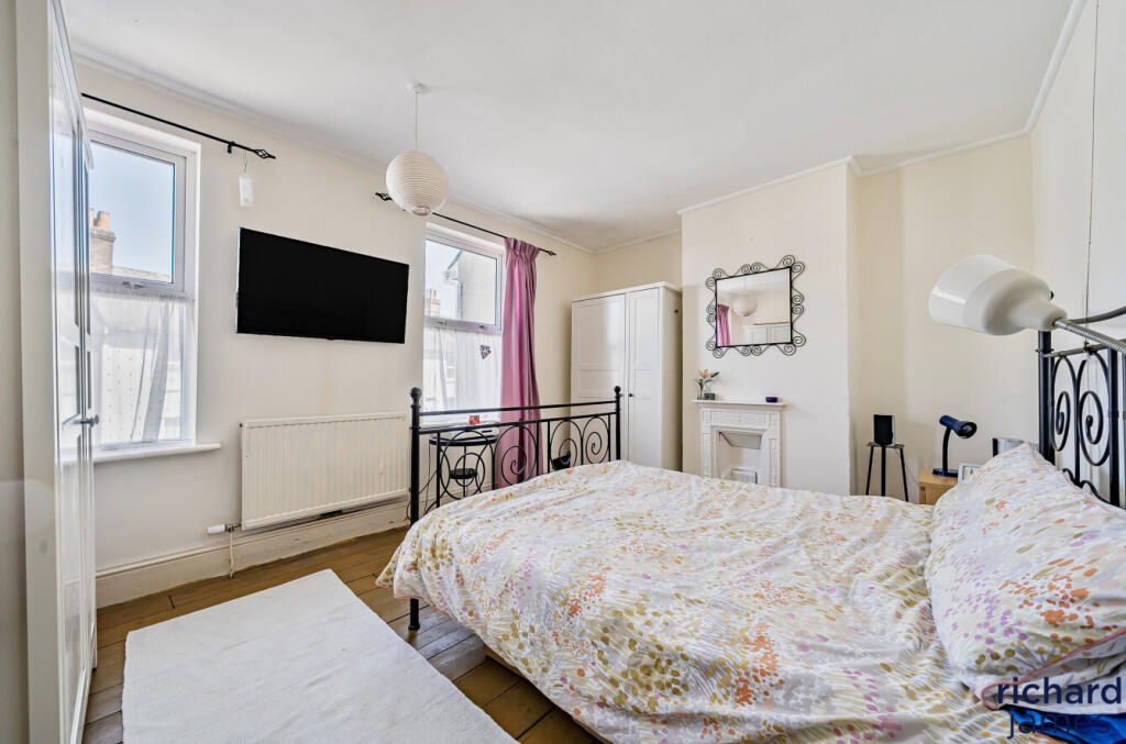 2897aa0c395a4c3abb4af927c93ad4b4