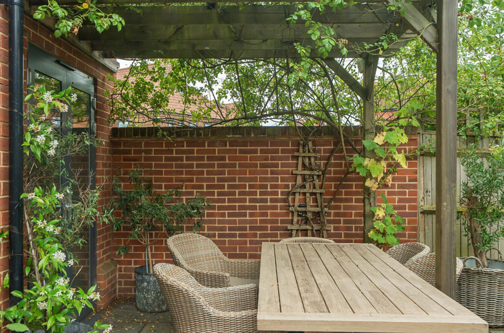 1329946-24-68a35f...