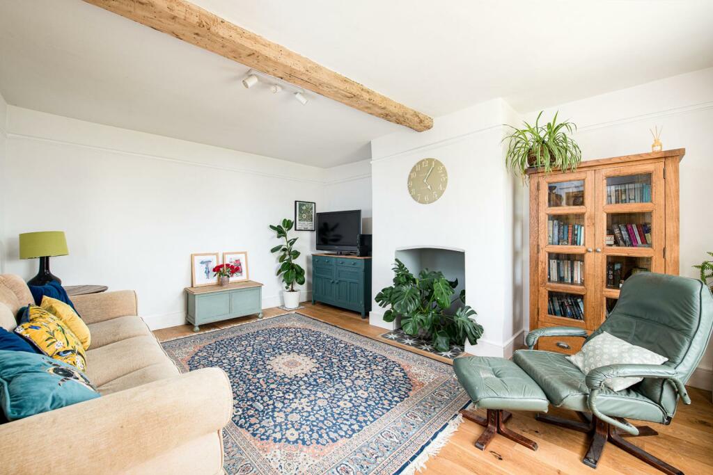 TV_Room_2.jpg