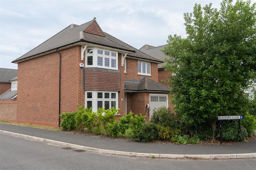 1 Beaufort Close-052.JPG