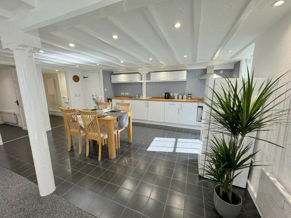 KitchenDiner