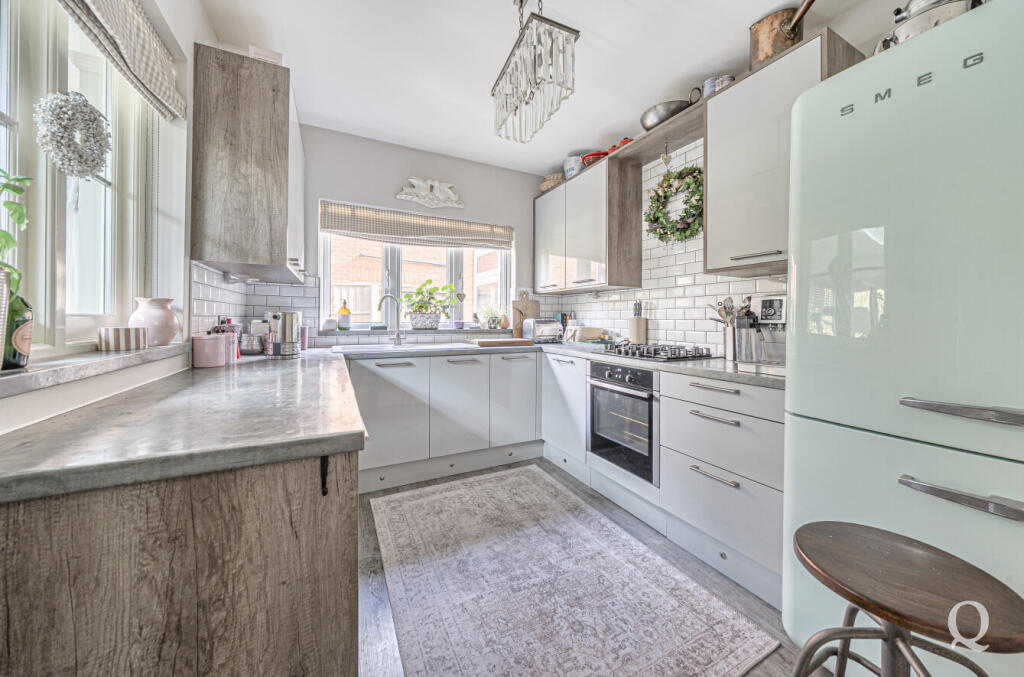 7a51408a-4a24-4e4...