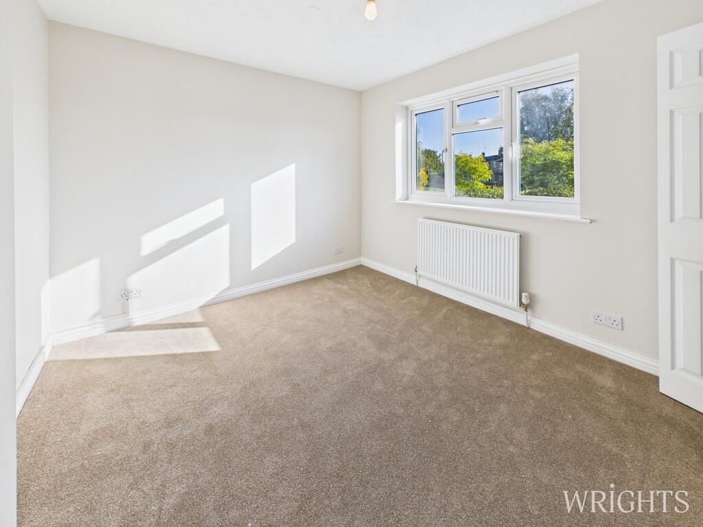 CAM02796G0-PR0499...