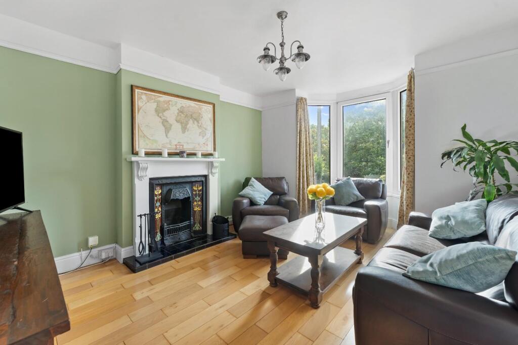 138 Claverham Road BS49 4LQ 17.jpg