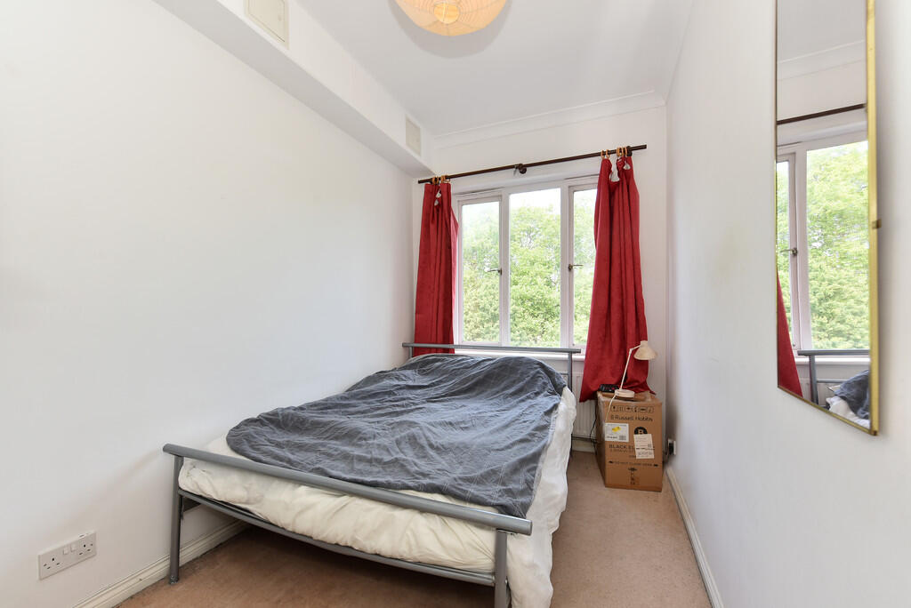 Flat 50 Empire Wh...