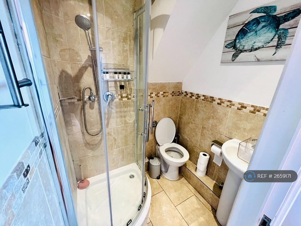 Ensuite Bathroom
