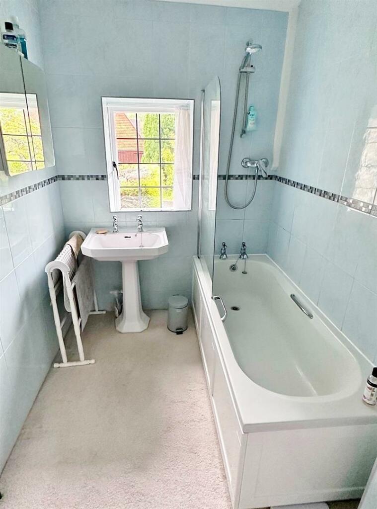 01323 438506