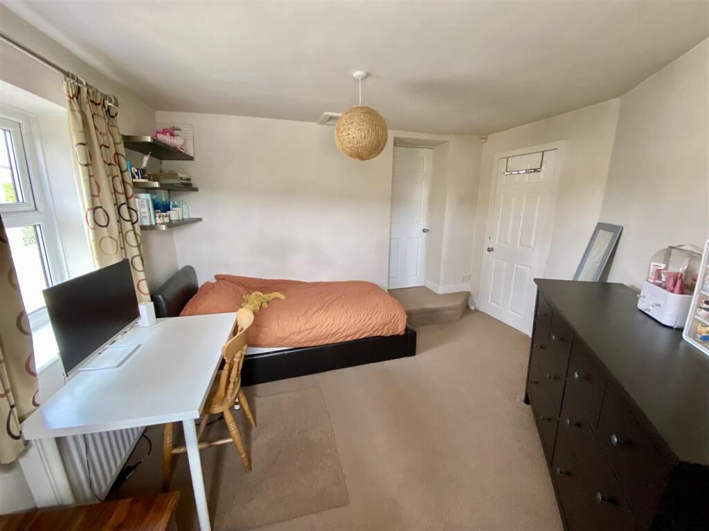 Bramleys Estate Agents - Station Road - Mirfield (