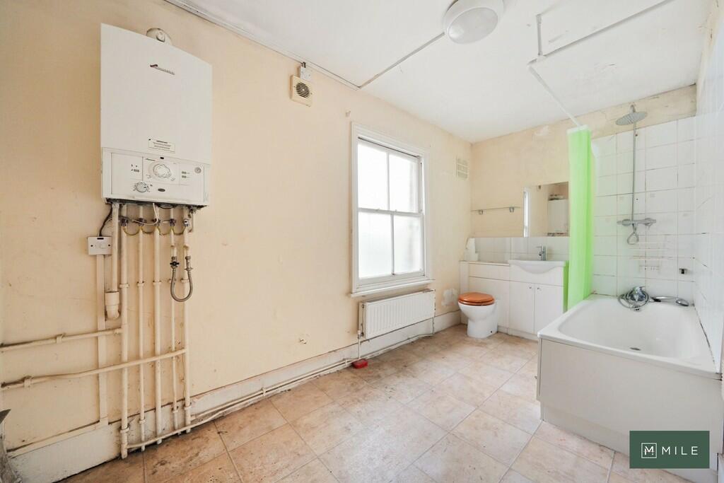 40 Waldo Road - H...