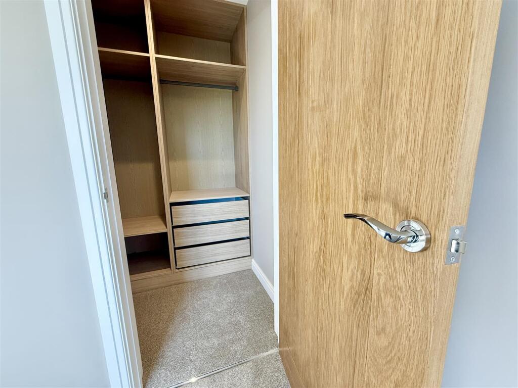 example fitted wardrobe - Plot 1 shown