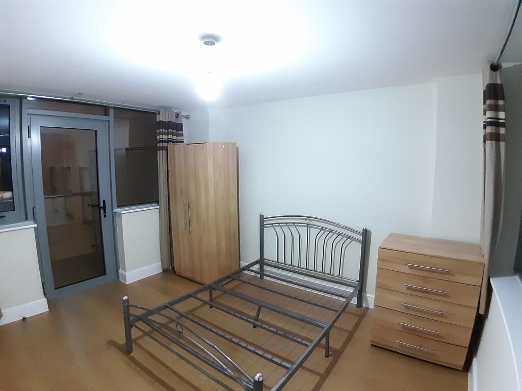 Bedroom (1)