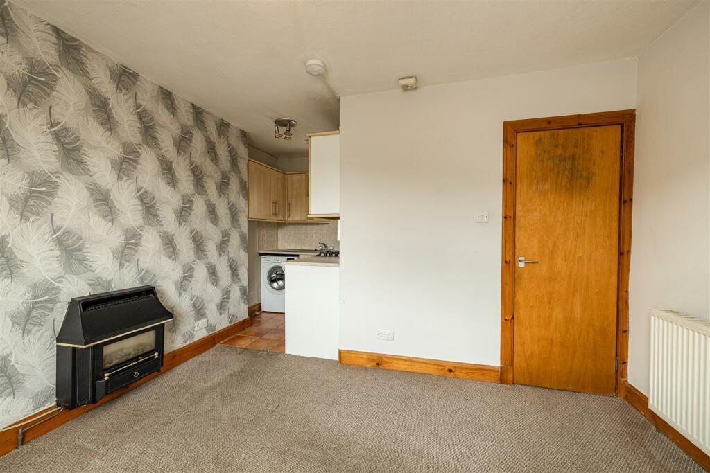 83 Wood Street Galashiels 08.jpg