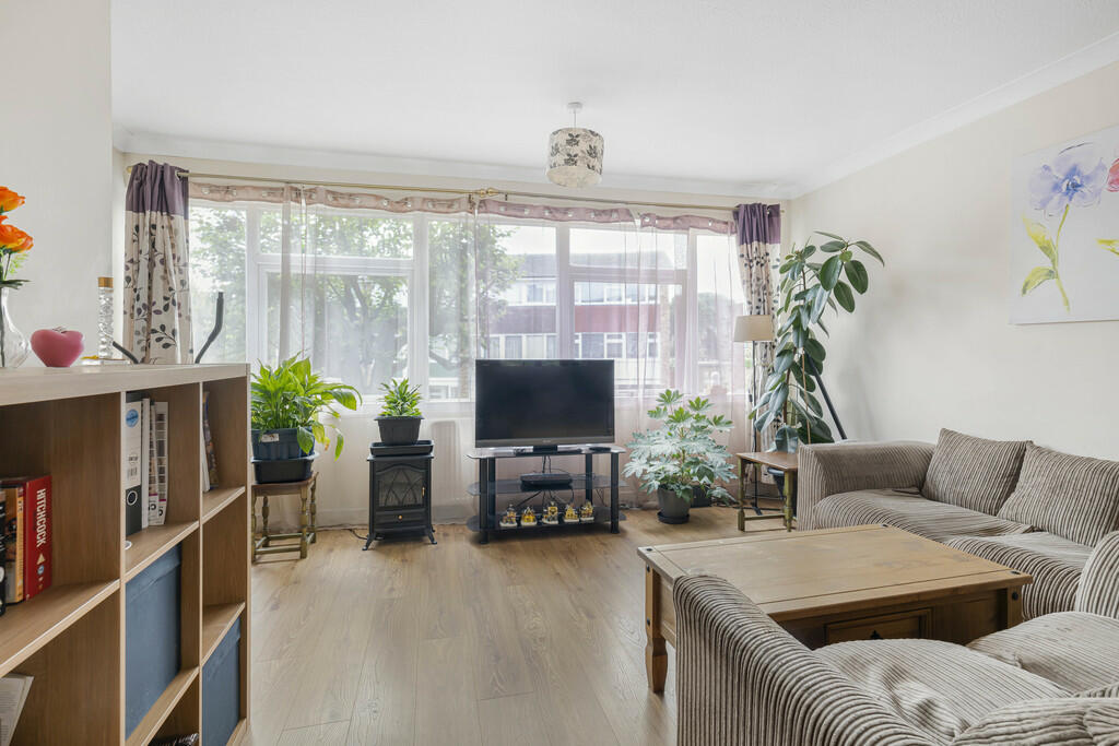 Lounge 2
