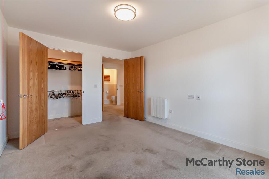 8659102-interior14-800.jpg