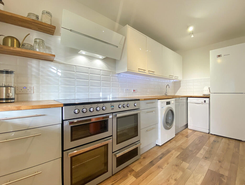 Kitchen 1
