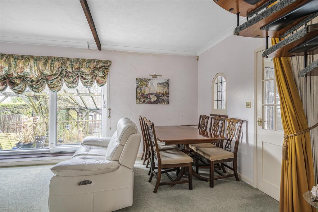 Lounge Dining Room