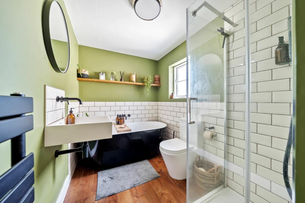 Bathroom (1)