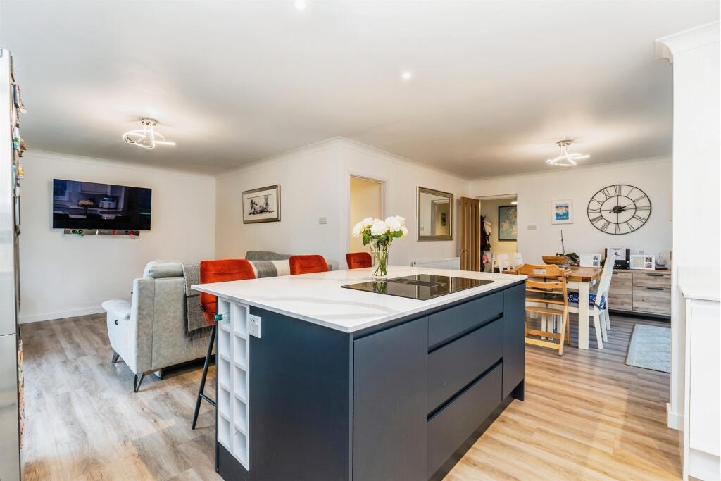 Sitting/Dining/Kitchen