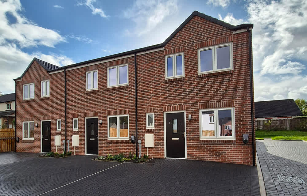 persona-homes-the-orchards-street-scene-4