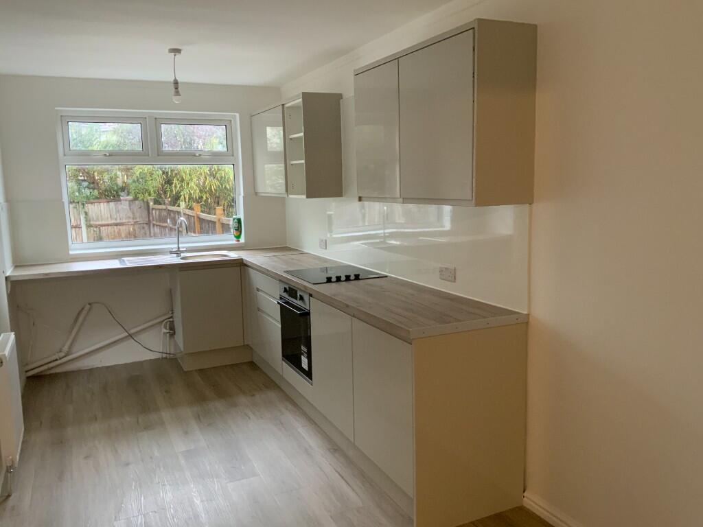 Elm Park Avenue, Hornchurch, London, RM12