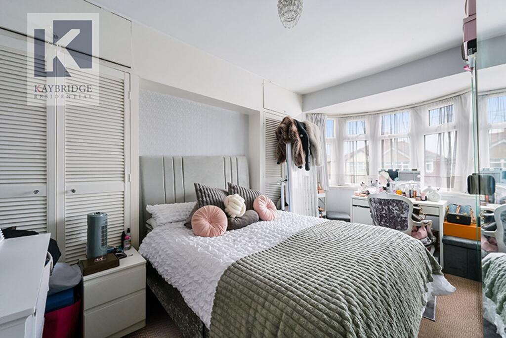 Riverholme Drive, Epsom - KT19 9TQ