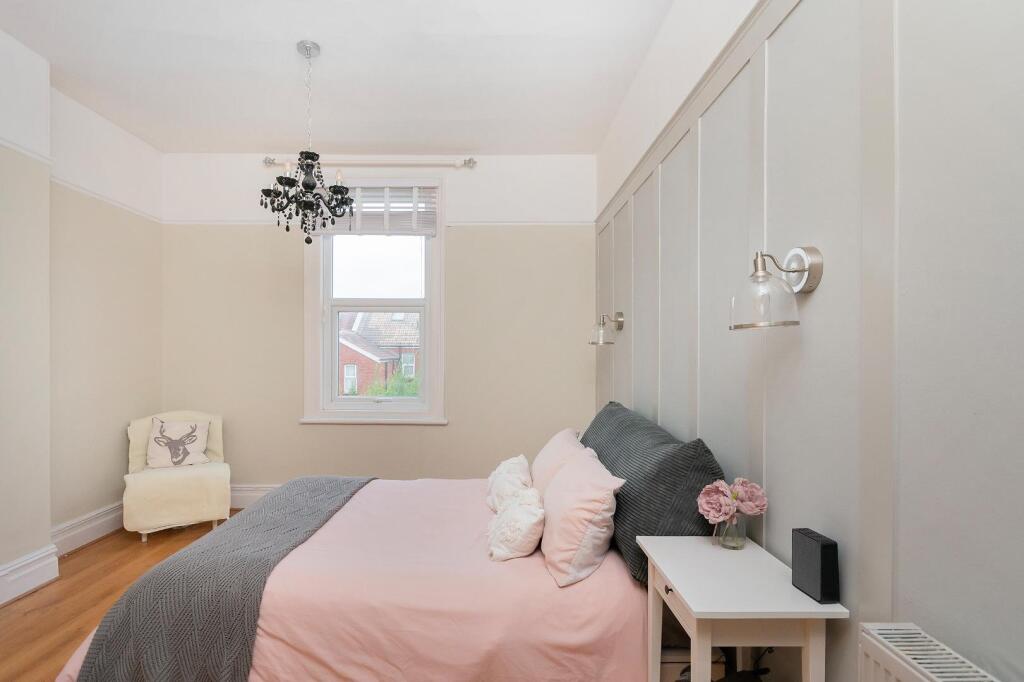 0C8RKE - Bedroom D.jpg