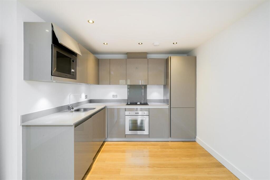 3 Ivydene Court-11.jpg