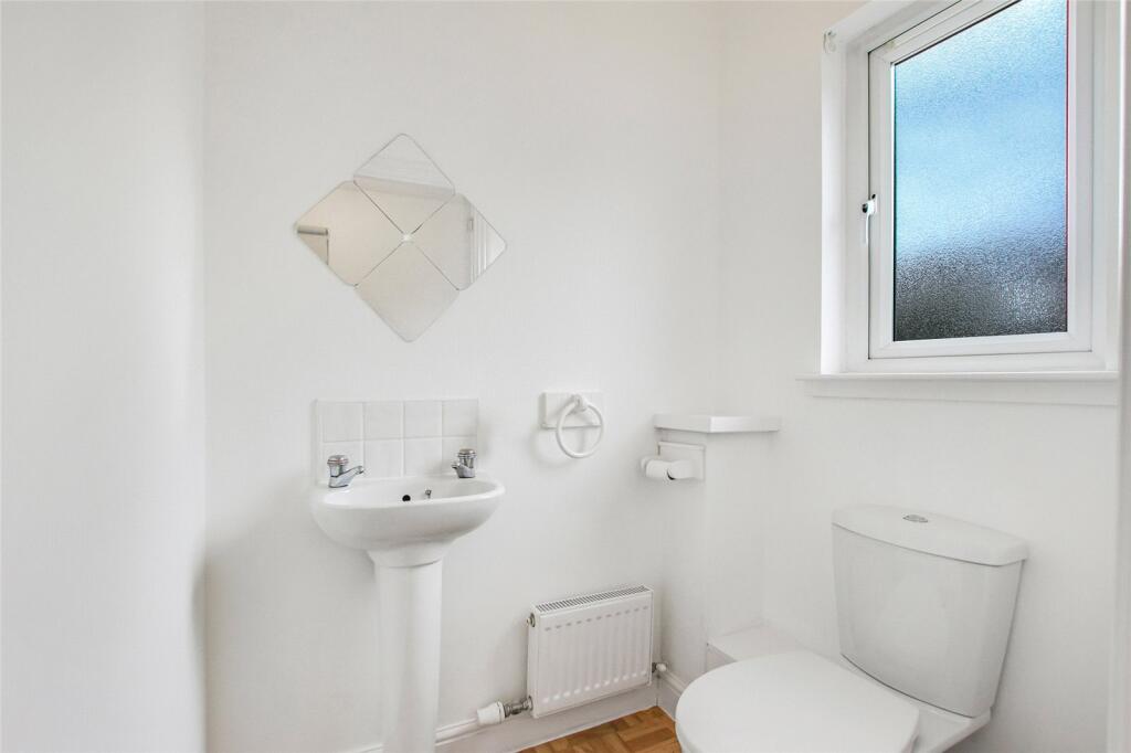 Wc/Cloaks Room