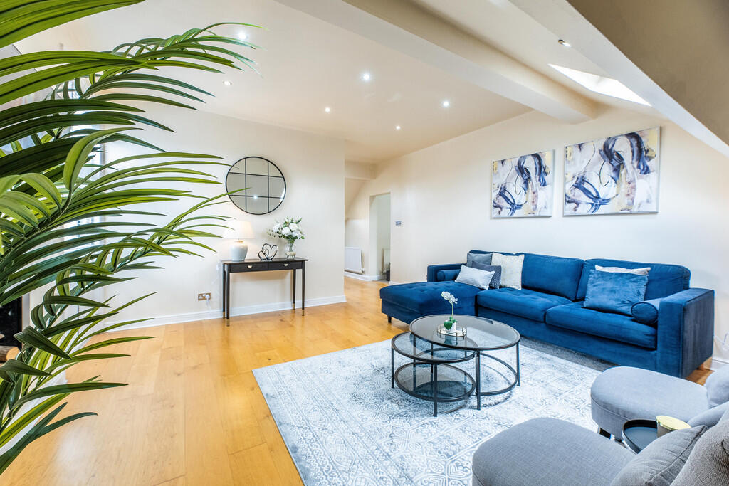 7 Redcliffe Road ...