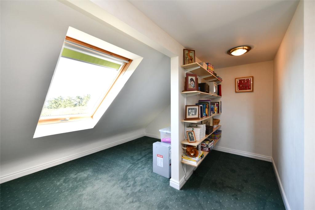 Study/Bedroom 4