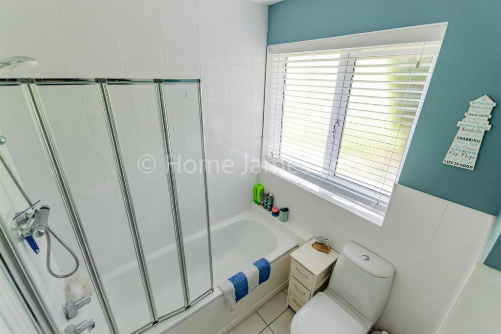 18661358 Bathroom(2).jpg