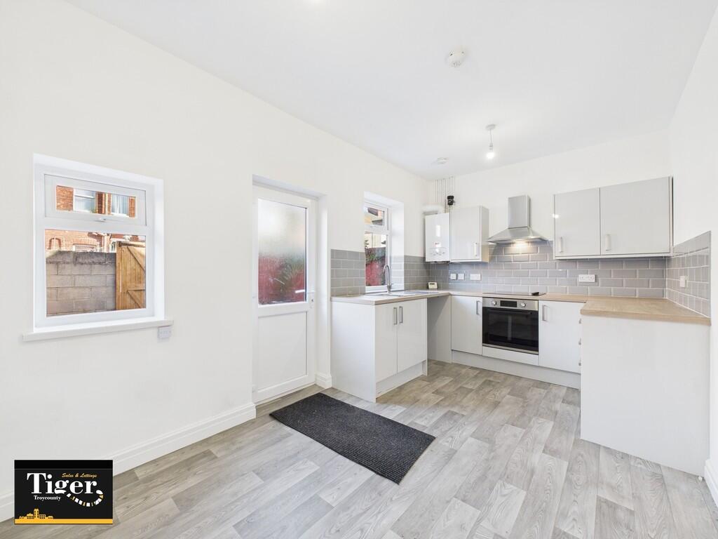 CAM03440G0-PR0027...