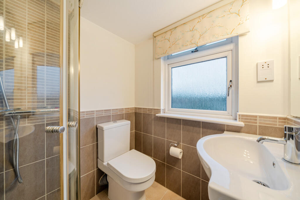 1369149-16-68eff0...