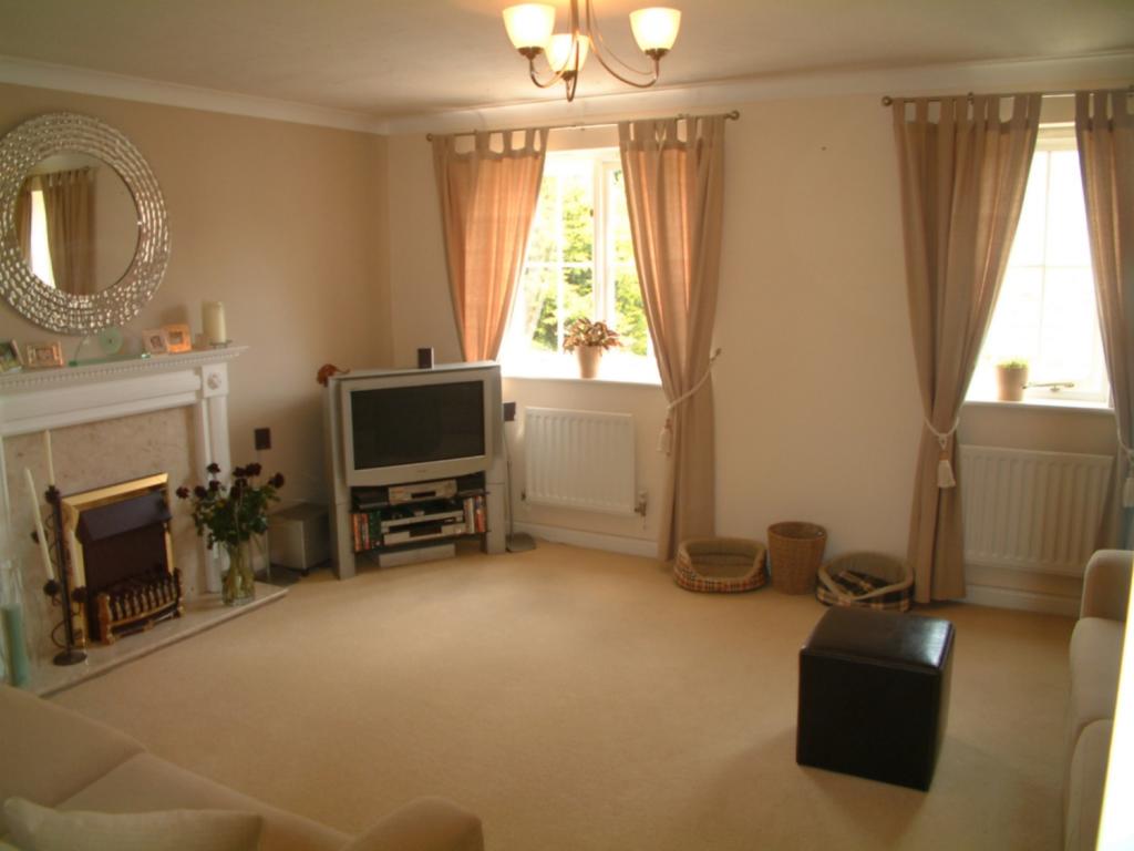 119 Moorland SR