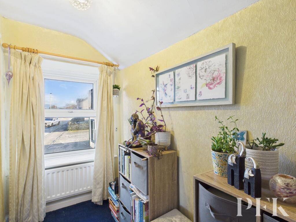 Office/Study/Dressing Room