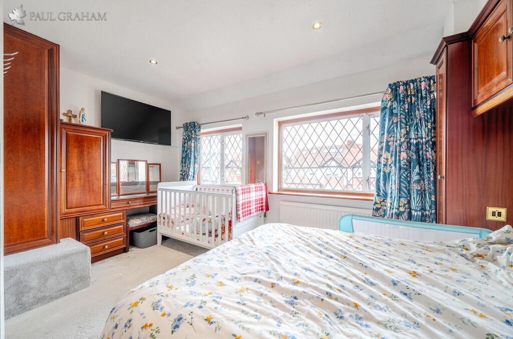 081f4c4a-1e38-4b1...