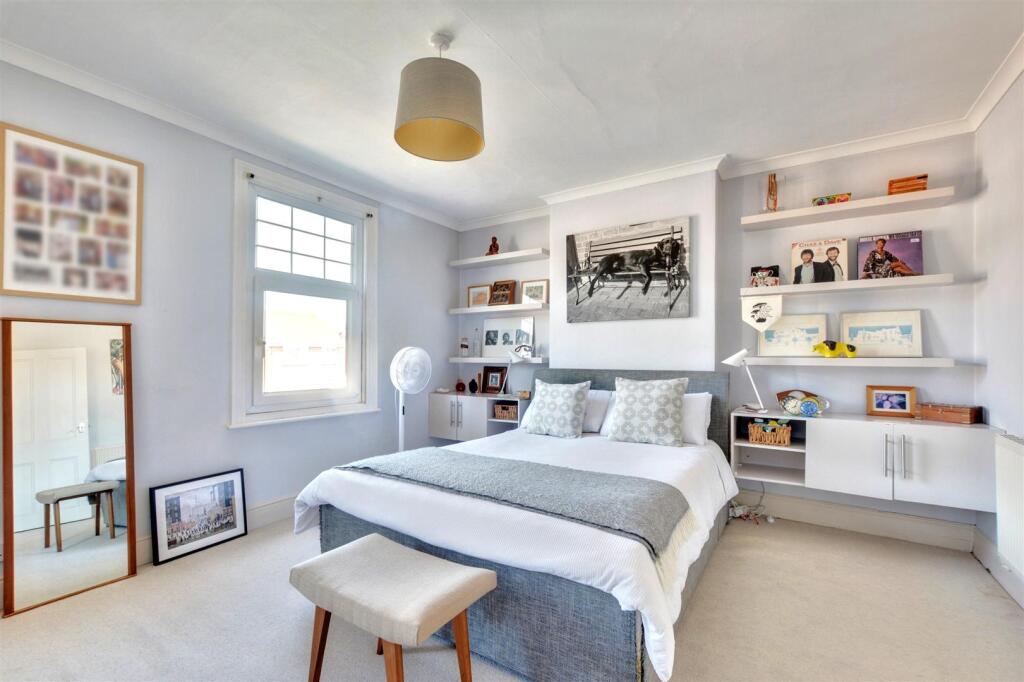 Bedroom One_1.jpeg