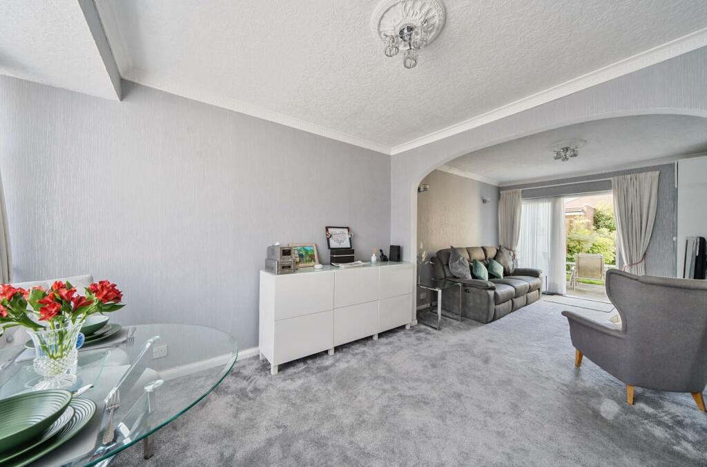 Davidson Frost-Wellings, DFW, Aldridge Avenue, Sta