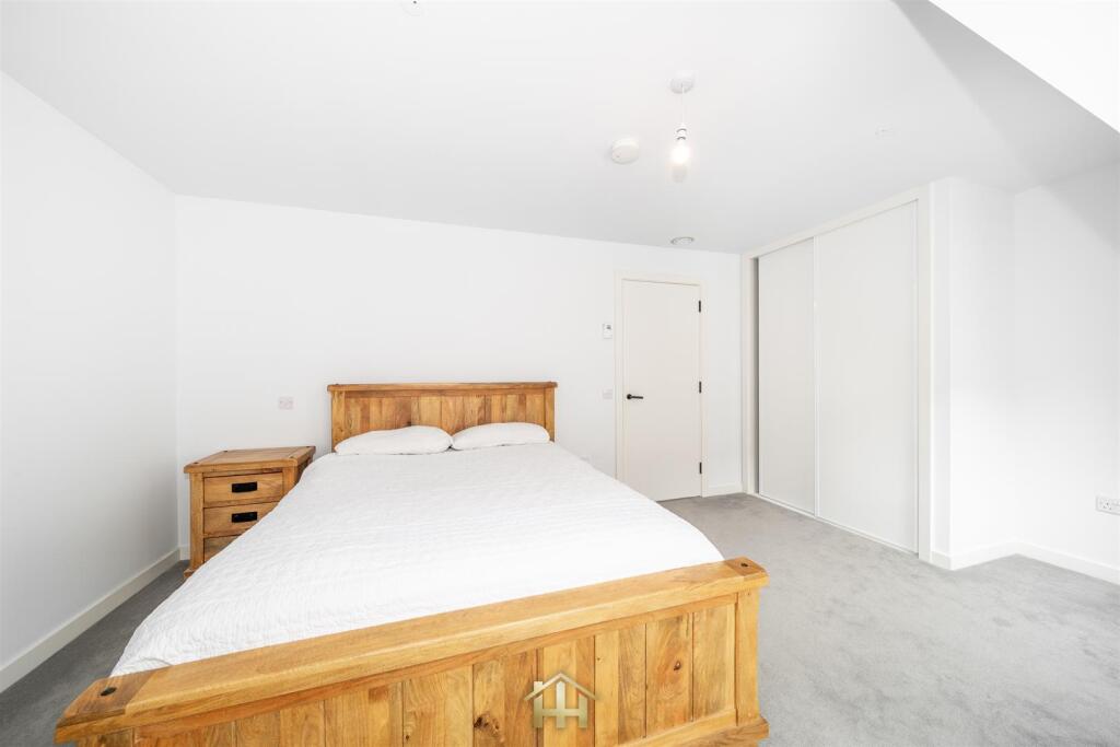 11 south Carron Wynd EH6 7FW EDIT (9 of 51).jpg