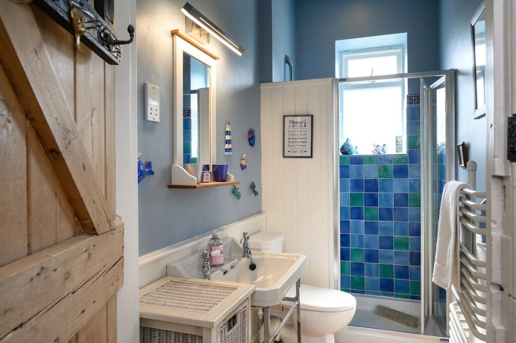 Family Shower Room
