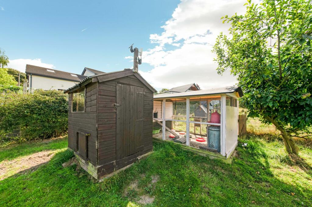 CHICKEN COOP