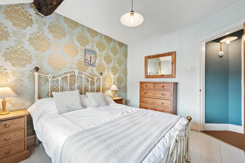 Saxton Mee Bobbin Cottage 0019.jpg