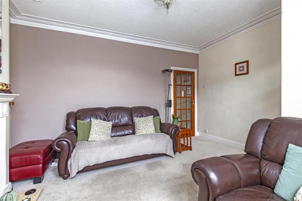 Reception Room-3.jpg