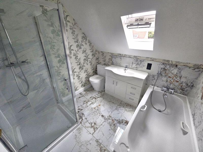 Second Floor Bath/Shower Room