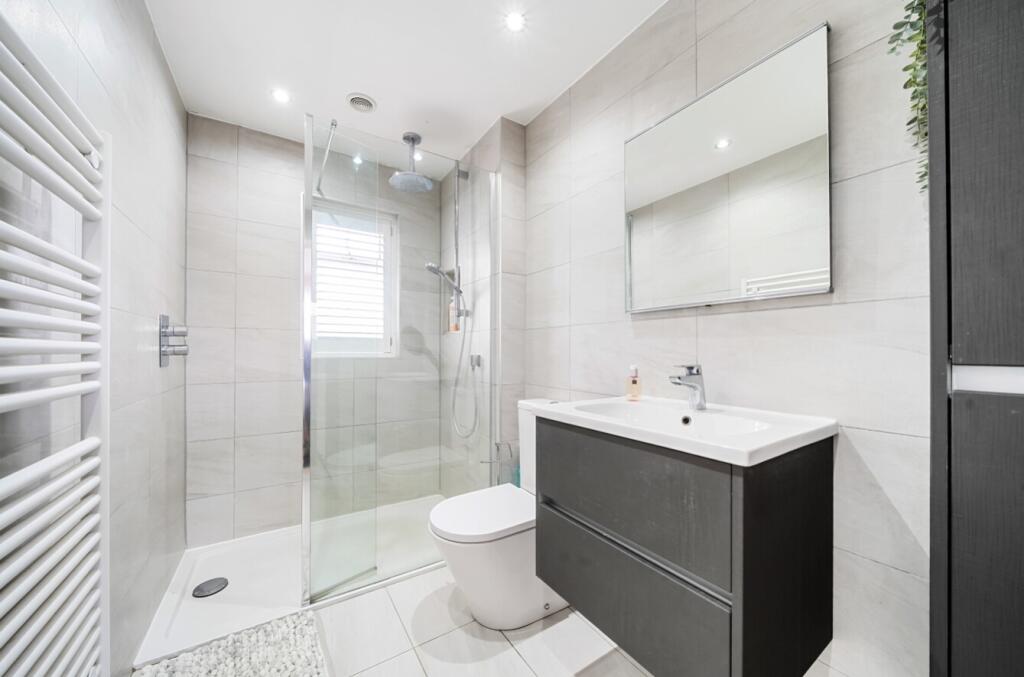 1327811-10-687916e39acfc