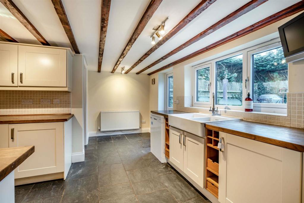 8531347-interior04-800.jpg